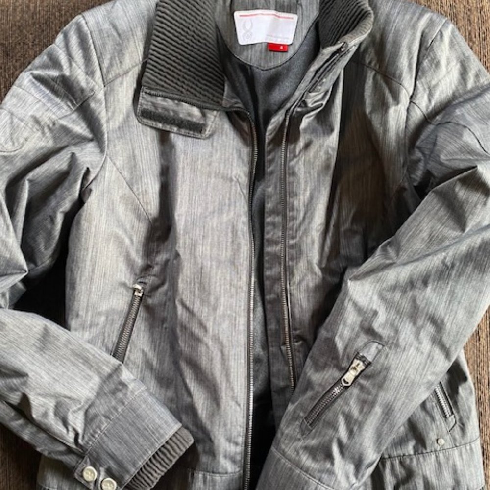 Women's Spyder Ski/Snowboard Jacket, Size 8 Steel Grey